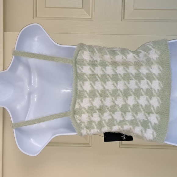 Nikkak Fuzzy Soft Tank- Large - Picture 8 of 10